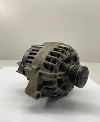 Smart ForFour I Generator/alternator TG11C036 A6391500250 1800A029