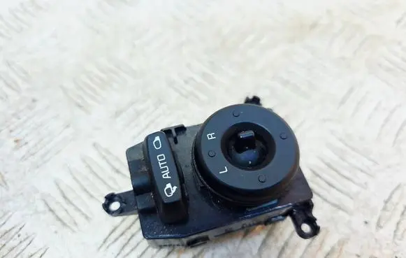 KIA Carens III Wing mirror switch 93540A4500