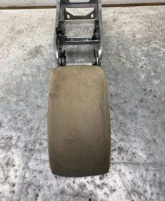 Audi Q3 8U Armrest 8U0864283A