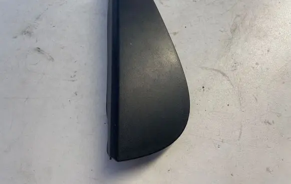 Fender end trim