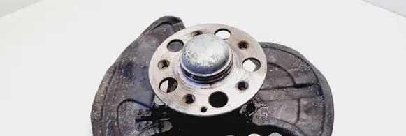 Mercedes-Benz SLC R172 Front wheel hub spindle knuckle A2044202544
