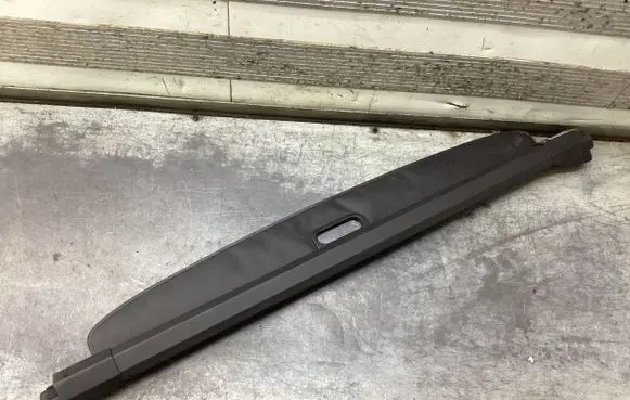 Opel Vectra C Parcel shelf load cover 24469259 364753640