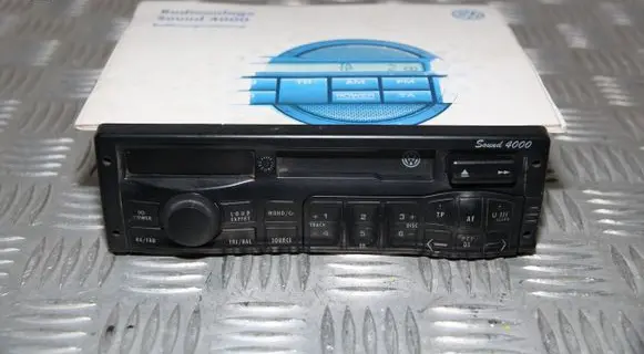Volkswagen II LT Radio/CD/DVD/GPS head unit 2D0057160AX