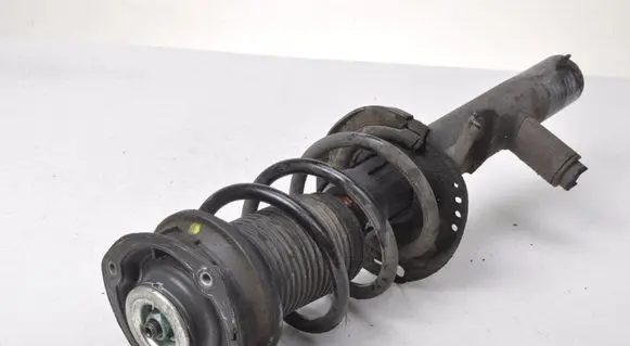 Seat Leon (5F) Front shock absorber/damper 5Q0413031FM