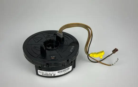 Mercedes-Benz A W168 Airbag slip ring squib (SRS ring) A0025426518 0025426518