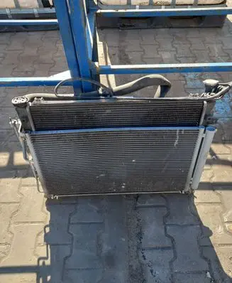 KIA Carens II Radiator set 