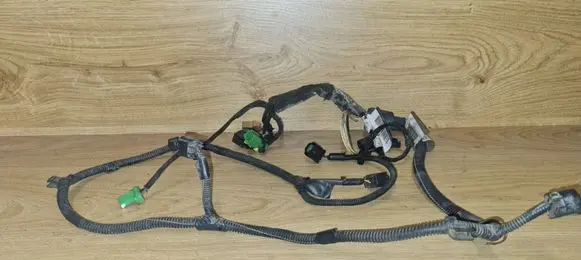 Volvo V50 Parking sensor (PDC) wiring loom 8678029