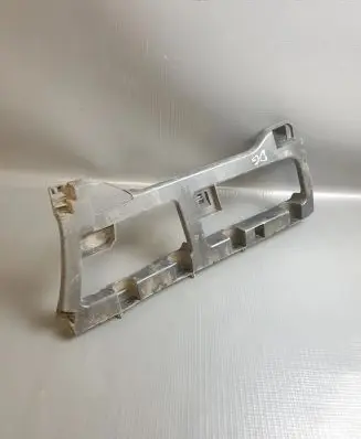 Peugeot Traveller Rear bumper mounting bracket 9810782580
