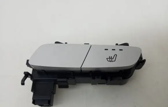 Mercedes-Benz C W205 Seat heating switch A2139057502