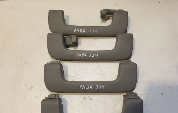 Audi A4 S4 B6 8E 8H A set of handles for the ceiling 8E0857607