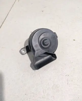 Skoda Octavia Mk3 (5E) Horn signal 5Q0951223B