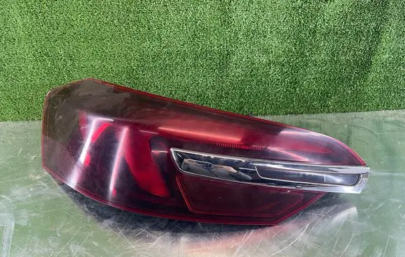 Opel Insignia A Tailgate rear/tail lights 39024222