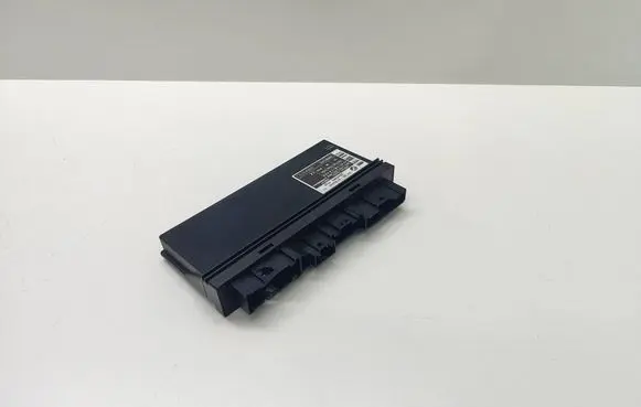 BMW 5 E60 E61 Comfort/convenience module 9136040 913604001 61359136040