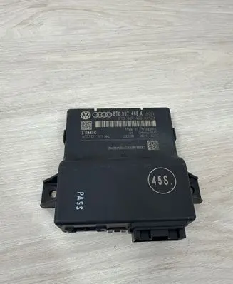 Audi A4 S4 B8 8K Gateway control module 8T0907468K 403213T