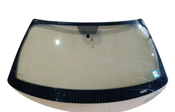 Ford Explorer V Front windscreen/windshield window