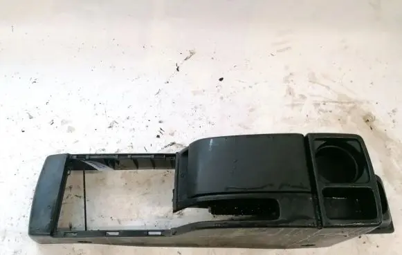 Mazda 5 Armrest