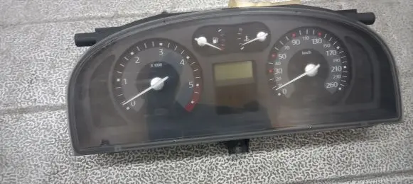 Renault Laguna II Speedometer (instrument cluster)