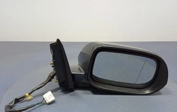 Honda Accord Front door electric wing mirror 