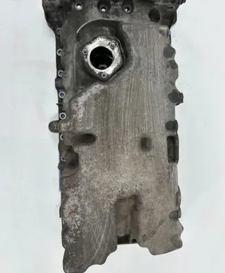 Volvo XC90 Oil sump 30713677