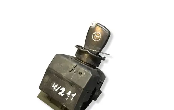 Mercedes-Benz E W211 Ignition lock 2115452308 33002213 5012018741606126