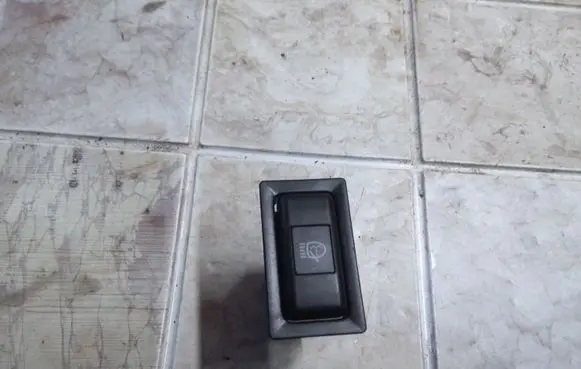 Toyota Avensis T250 Headlight washer switch 