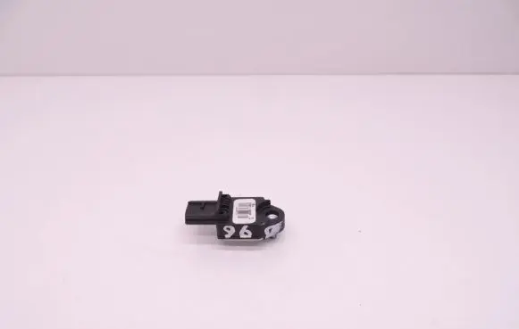Lexus IS 220D-250-350 Airbag deployment crash/impact sensor 8983102020 D96