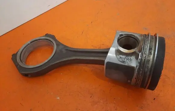 Audi Q7 4L Piston 083100