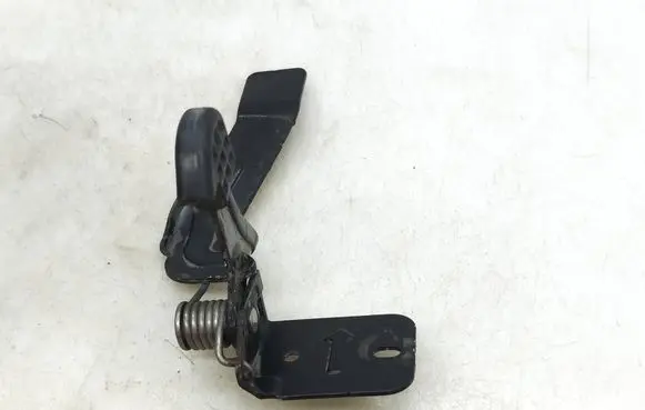 Nissan Qashqai Engine bonnet (hood) release handle 