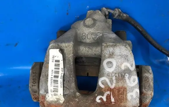 Ford Focus Front brake caliper BV612011EE