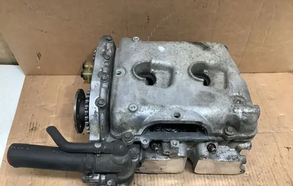Engine head