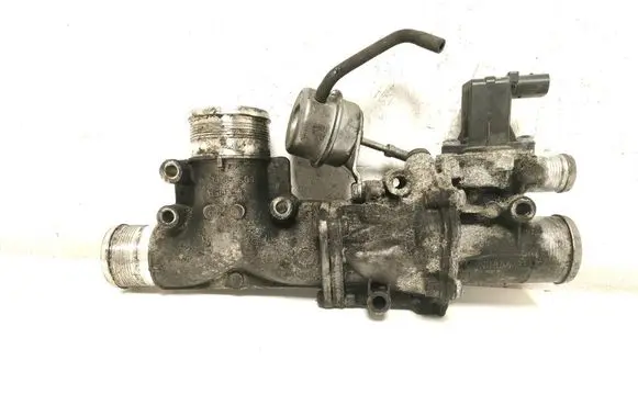 Jaguar XF X250 EGR valve 1043806S01