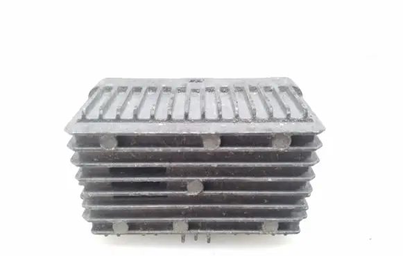 Opel Insignia A Glow plug pre-heat relay 55572812