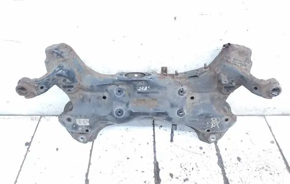 Hyundai i40 Front subframe