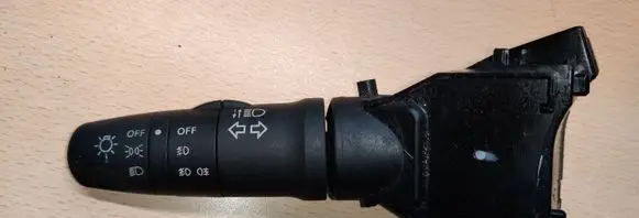 Nissan X-Trail T30 Indicator stalk 255408H700