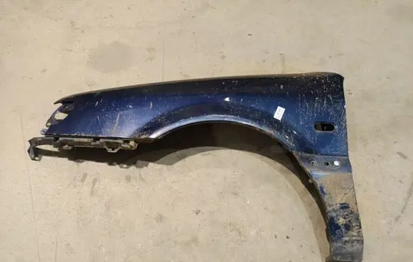 Volkswagen PASSAT B4 Fender 