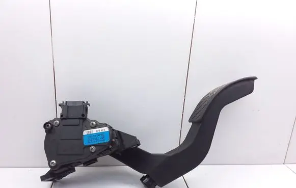Audi A6 S6 C5 4B Accelerator throttle pedal 8D1723523F 6PV00837602