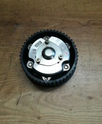 Subaru Legacy Camshaft pulley/ VANOS 13322AA001 2298000551