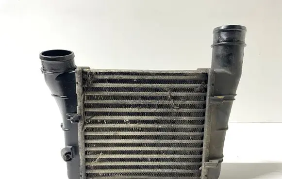 Audi A6 S6 C5 4B Intercooler radiator 8E0145805S