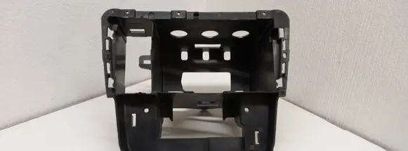 Volvo V70 Radio/GPS head unit trim 30722446