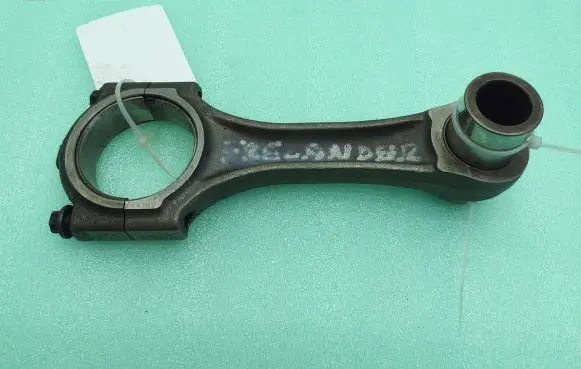 Land Rover Freelander 2 - LR2 Connecting rod/conrod 