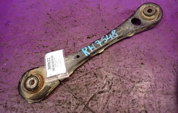 Audi A4 S4 B7 8E 8H Rear control arm 8E0501529K