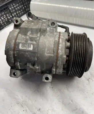 Honda CR-V Air conditioning (A/C) compressor (pump) 10SR150 44729021