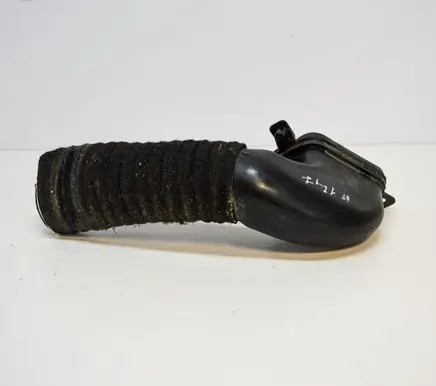 Audi A4 S4 B6 8E 8H Air intake hose/pipe 8E0129604G