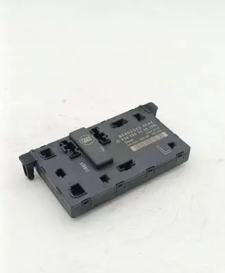 Mercedes-Benz Vito Viano W639 Door control unit/module 6399003100 00006176