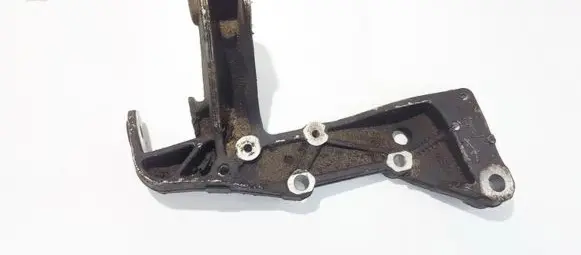 Seat Altea Engine mounting bracket 1k0199296e