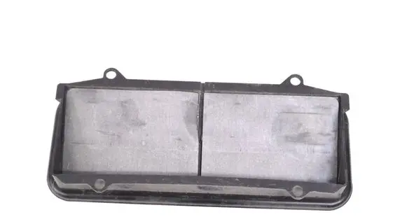 Nissan Juke I F15 Quarter panel pressure vent 8200213712C