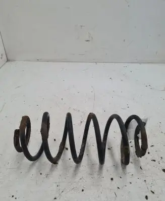 Toyota Yaris Rear coil spring