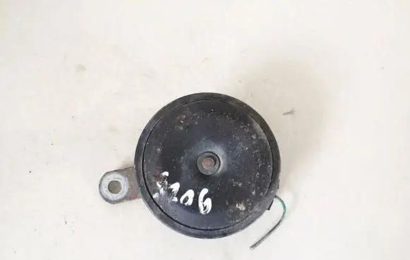 Toyota Avensis T250 Horn signal