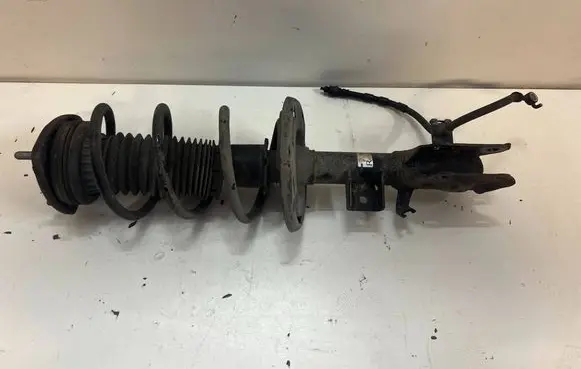 Mazda CX-3 Front shock absorber/damper DD1V34700B