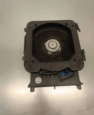 BMW 2 F45 Subwoofer speaker 9275996 12SEP16 16014910